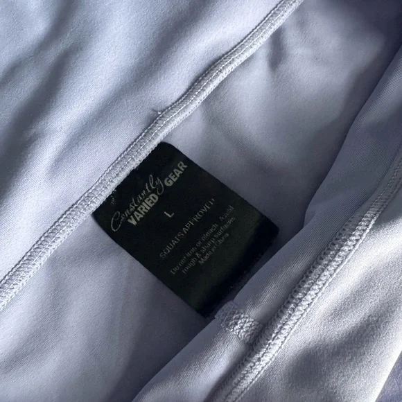 CVG Lavender Women’s Athletic Shorts L 7” - Picture 2 of 2